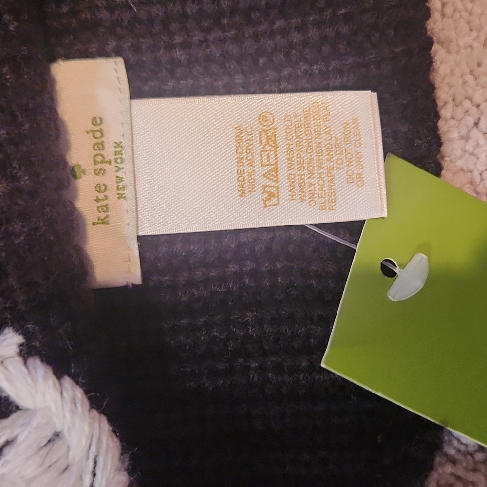 Kate Spade New York Winking Beanie, NWT - Picture 6 of 6